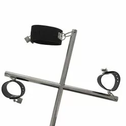 Dreamtoys Blaze Hogtie Cross Bar Met Boeien