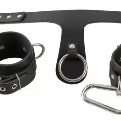 Zado Leren Hals Kraag Met Handboeien -Lingerie Setjes Verkoopwinkel leren hals kraag met handboeien compleet