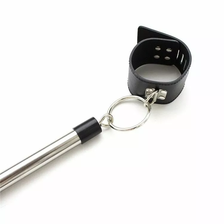 Kiotos Bondage Bar Met Enkelboeien - 31 Cm 4 Kiotos Bondage Bar Met Enkelboeien - 31 Cm - Afbeelding 4