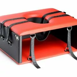 XR Brands Queening/Kinging Chair - Facesitting Stoel