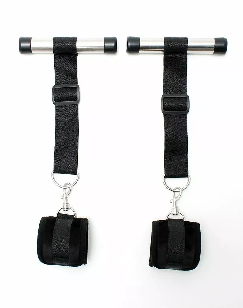 Rimba - Over The Door Handboeien Set 1 Rimba - Over The Door Handboeien Set