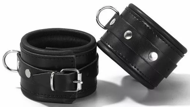 Spartan Steel Smalle Slaven Enkelboeien Zwart/Zwart - 6.00 Cm 1 Spartan Steel Smalle Slaven Enkelboeien Zwart/Zwart - 6.00 Cm