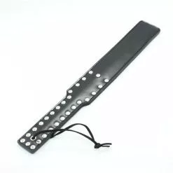 Toyz4lovers Spank Paddle Met Studs - Zwart